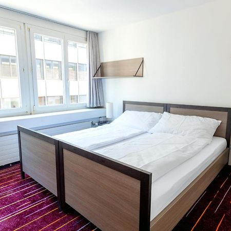 Glandon Rooms Limelight - Self-Check-In Lucerne ภายนอก รูปภาพ