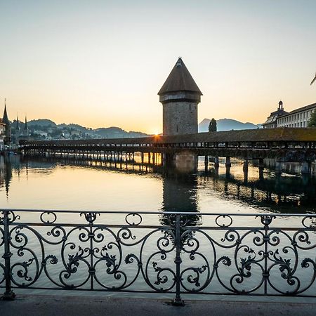 Glandon Rooms Limelight - Self-Check-In Lucerne ภายนอก รูปภาพ